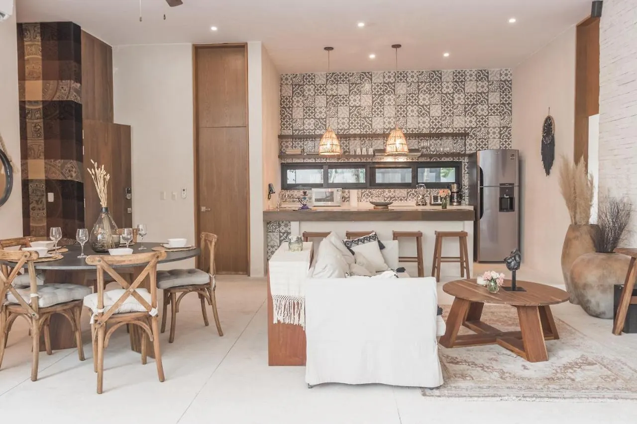 Lovely & Boho-Style 2Br Apartment Aldea Zama Insta-Worthy Pool, Uncovered Patio & Terrace Tulum Meksyk